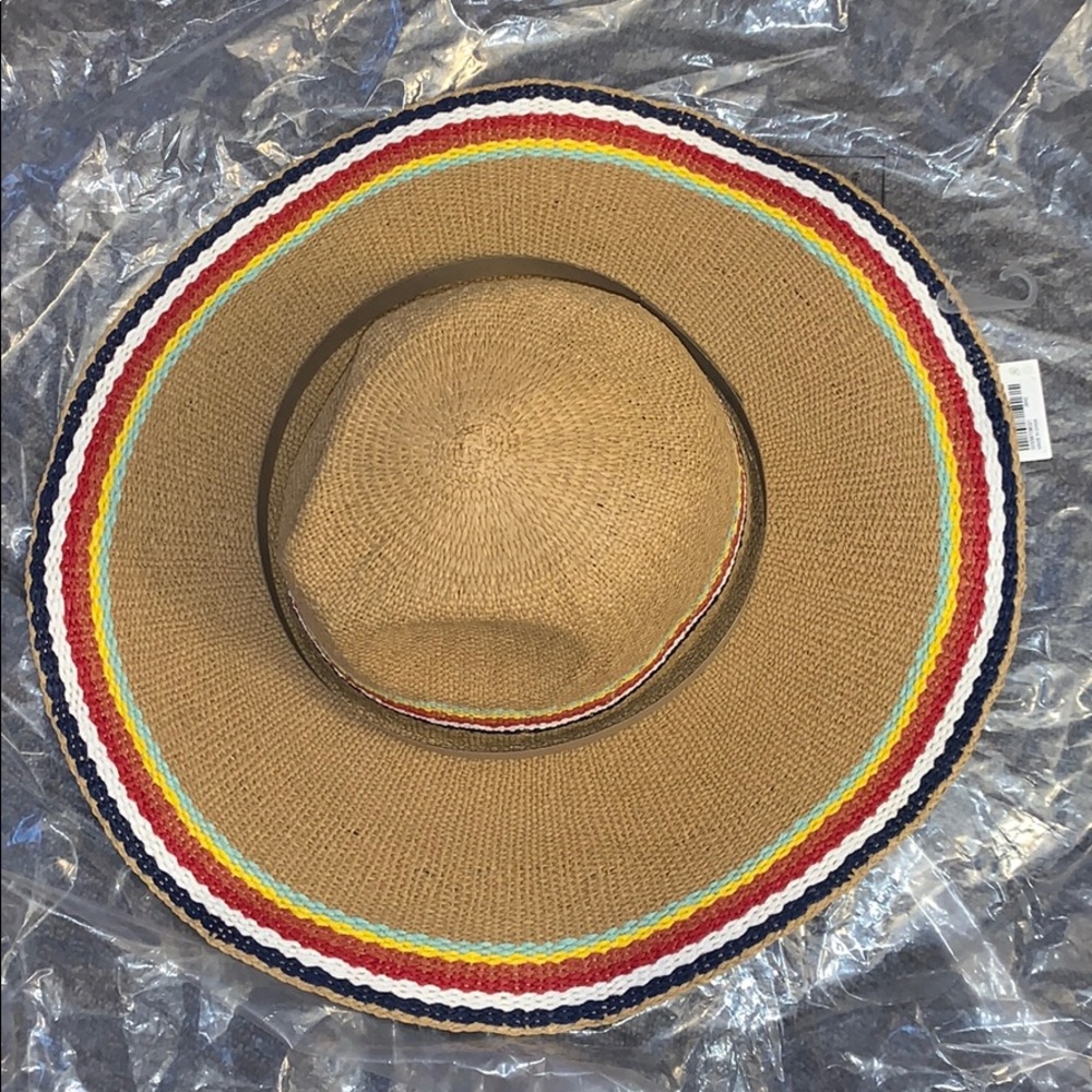Forever 21 floppy hat